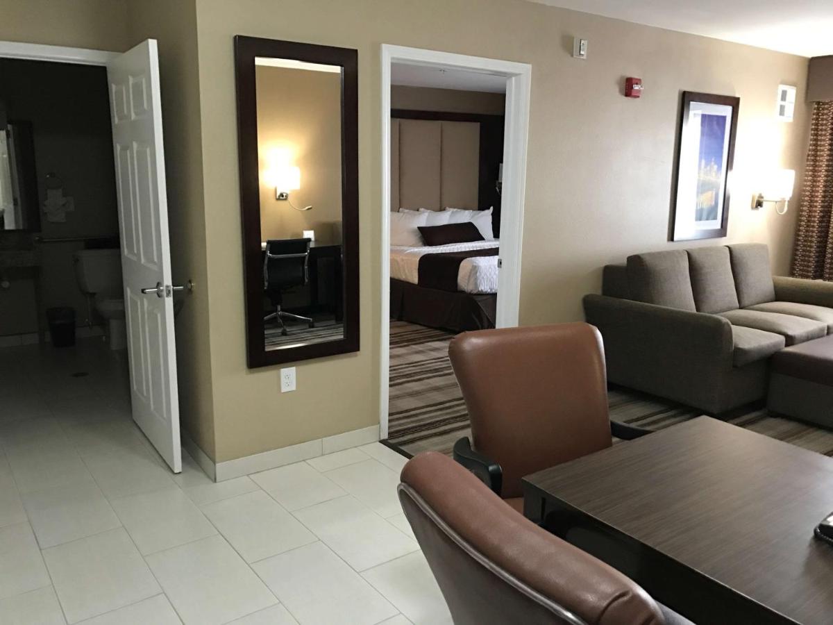 King Suite with Roll - In Shower - Disability Access