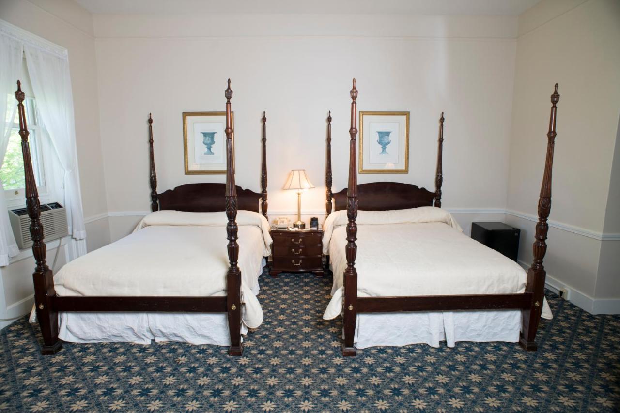 Luxury Main Inn Room with Two Queen Beds