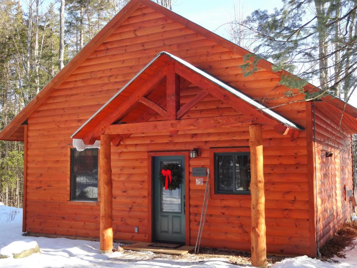 Cabin #3 - Blackberry Bend with Mountain View (Non-Pet Friendly)